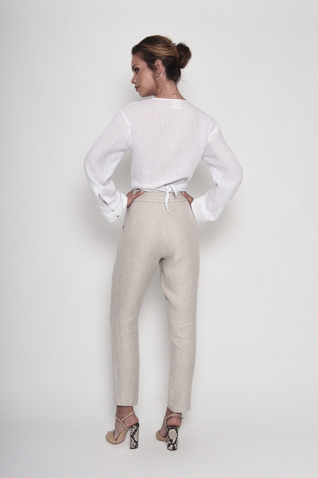 With Grace's Memory Keten Pantolon - Yulaf Rengi ürün detayı 4 | Dor Raw Luxury