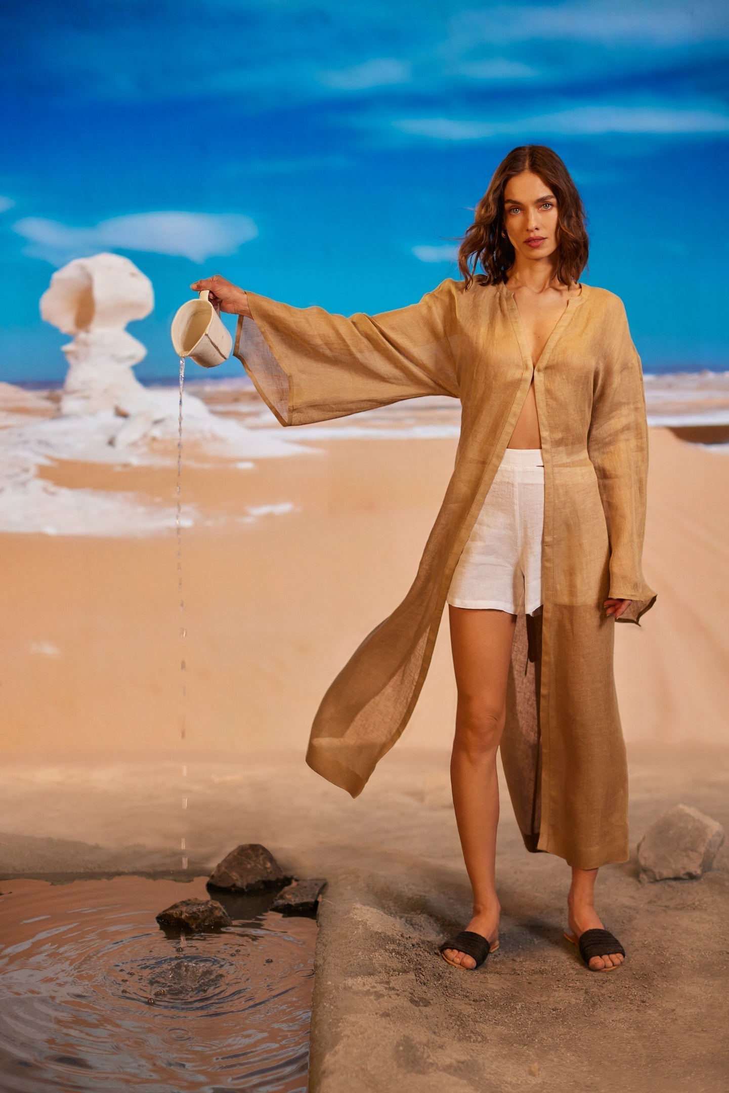 Deep Water Keten Kimono Elbise - Kum Rengi ürün detayı 2 | Dor Raw Luxury
